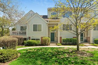 1365 New Haven Drive, Cary, IL 60013