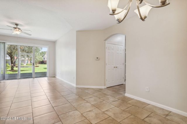 785 OAKLEAF PLANTATION Parkway 213, Orange Park, FL 32065