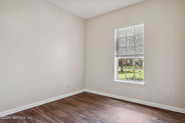 785 OAKLEAF PLANTATION Parkway 213, Orange Park, FL 32065