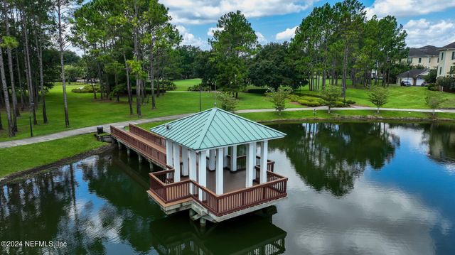 785 OAKLEAF PLANTATION Parkway 213, Orange Park, FL 32065