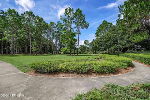 785 OAKLEAF PLANTATION Parkway 213, Orange Park, FL 32065