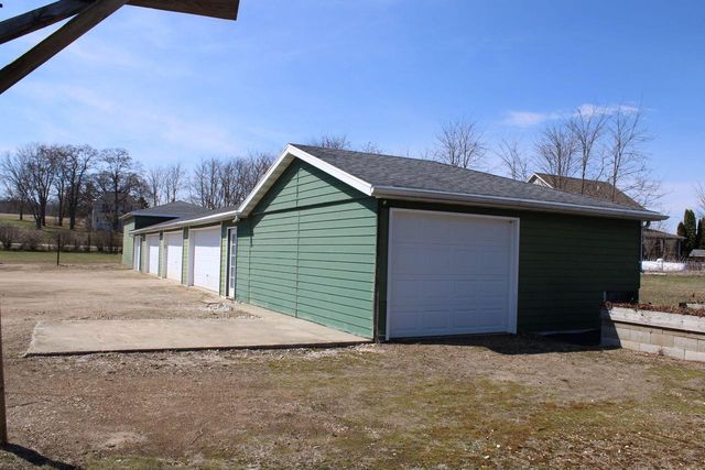 1679 W Old Bridge ROAD, Campbellsport, WI 53010