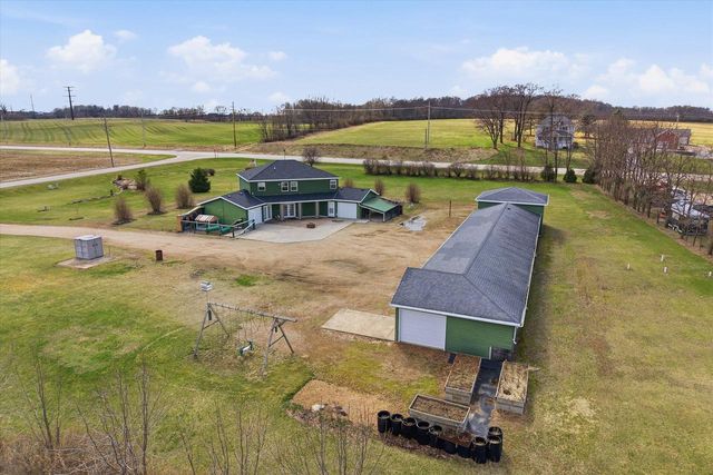 1679 W Old Bridge ROAD, Campbellsport, WI 53010