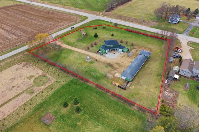 1679 W Old Bridge ROAD, Campbellsport, WI 53010