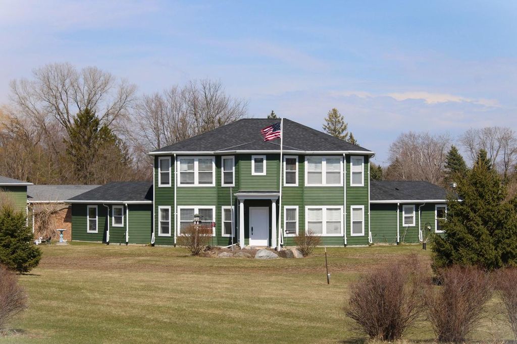 1679 W Old Bridge ROAD, Campbellsport, WI 53010