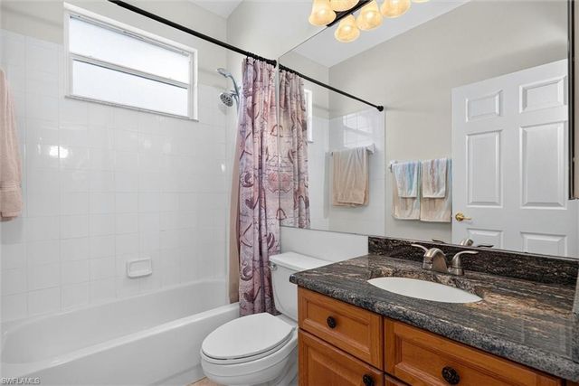 11237 Lakeland CIR, Fort Myers, FL 33913