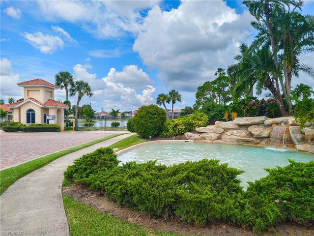 11237 Lakeland CIR, Fort Myers, FL 33913
