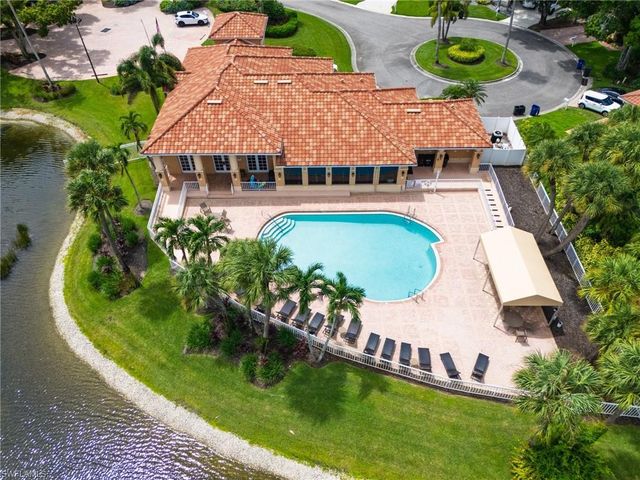 11237 Lakeland CIR, Fort Myers, FL 33913