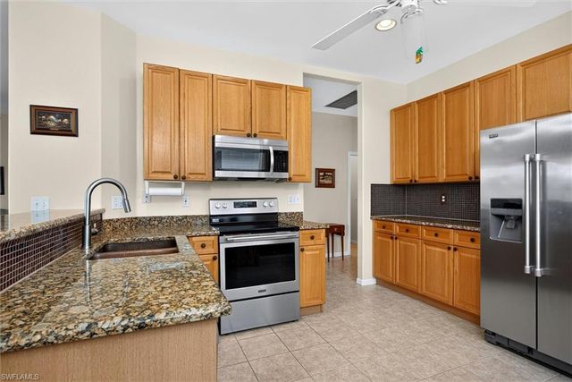 11237 Lakeland CIR, Fort Myers, FL 33913