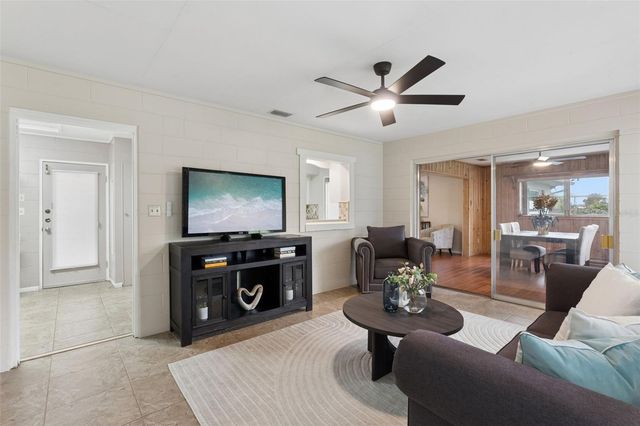 31 JASMINE DRIVE, Debary, FL 32713