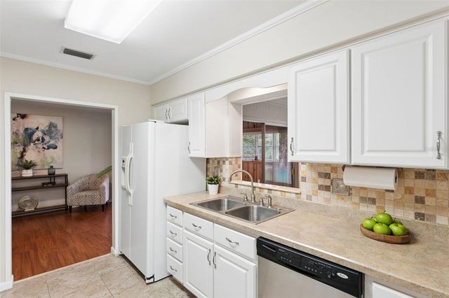 31 JASMINE DRIVE, Debary, FL 32713