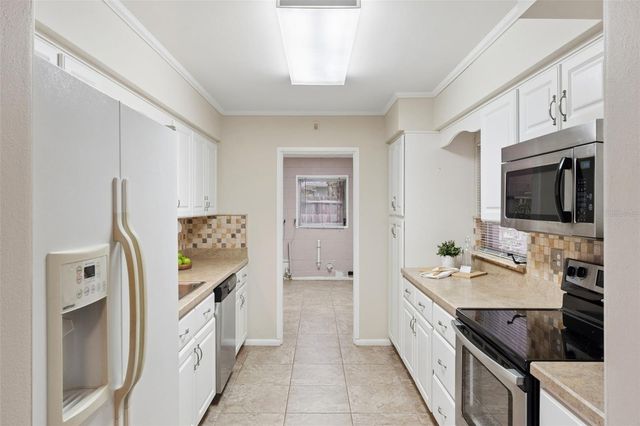 31 JASMINE DRIVE, Debary, FL 32713