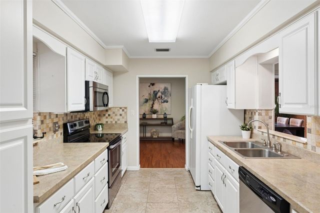 31 JASMINE DRIVE, Debary, FL 32713