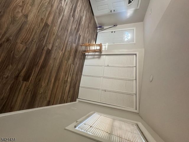 2 Dey Pl, Edison Twp., NJ 08817