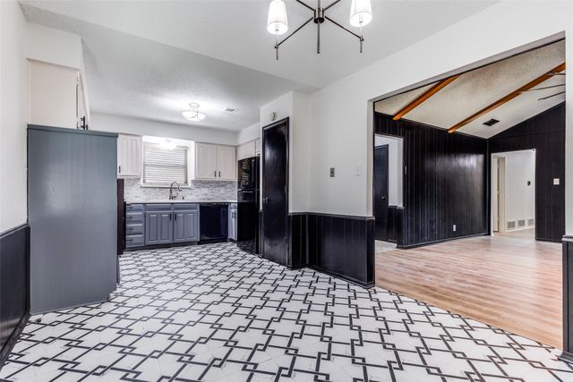 904 Pebblebrook Drive, Allen, TX 75002