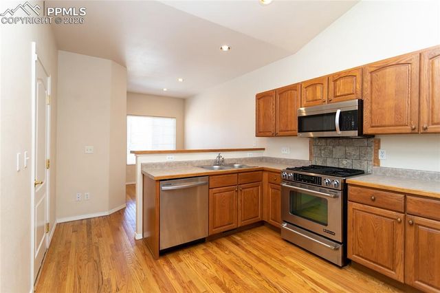 5644 Sonnet Heights, Colorado Springs, CO 80918