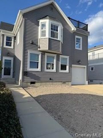 733 E Walnut Street Upper, Long Beach, NY 11561