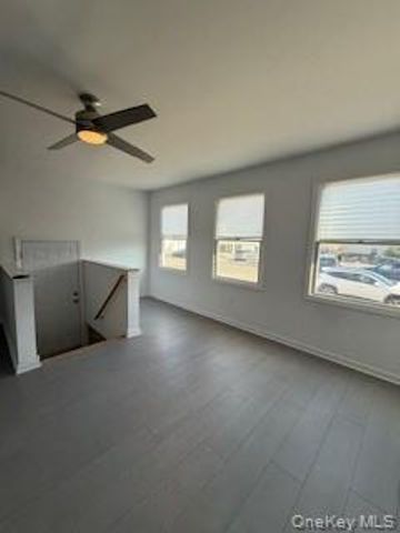 733 E Walnut Street Upper, Long Beach, NY 11561