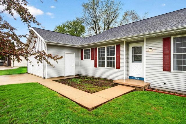 604 Sunrise Drive, Ripon, WI 54971