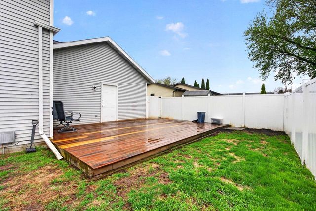 604 Sunrise Drive, Ripon, WI 54971