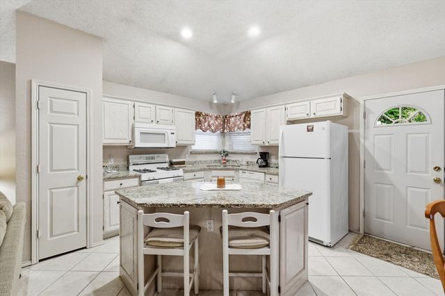 2312 Mapleleaf Lane, Flower Mound, TX 75028