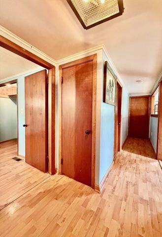75 Elm St, North Brookfield, MA 01535