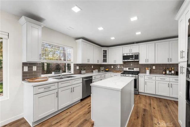 15660 Trollope Court, Moorpark, CA 93021