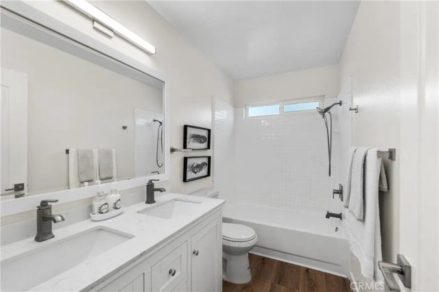 15660 Trollope Court, Moorpark, CA 93021