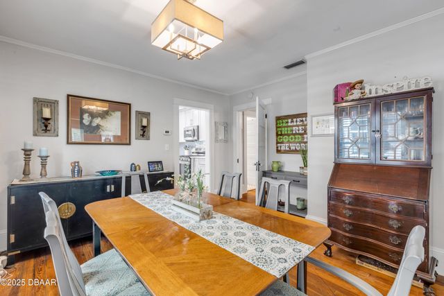 405 Magnolia Street, New Smyrna Beach, FL 32168