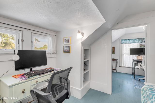 405 Magnolia Street, New Smyrna Beach, FL 32168