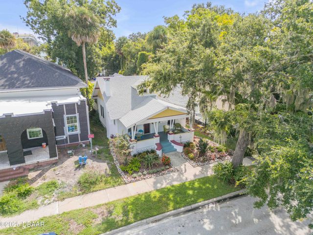 405 Magnolia Street, New Smyrna Beach, FL 32168