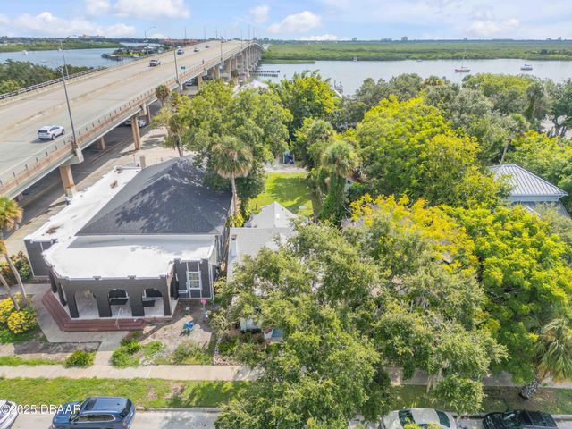 405 Magnolia Street, New Smyrna Beach, FL 32168