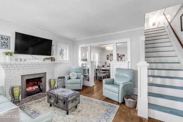 405 Magnolia Street, New Smyrna Beach, FL 32168