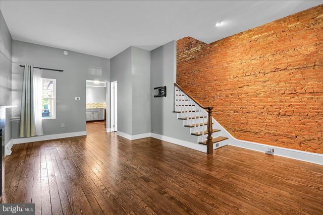 441 N QUEEN ST, Lancaster, PA 17603