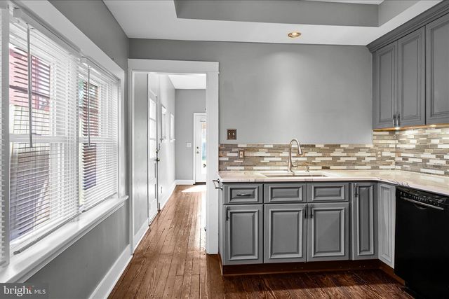 441 N QUEEN ST, Lancaster, PA 17603