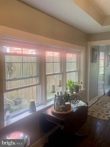 441 N QUEEN ST, Lancaster, PA 17603