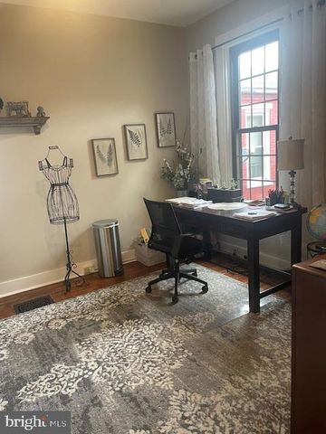 441 N QUEEN ST, Lancaster, PA 17603