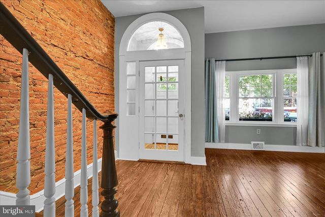 441 N QUEEN ST, Lancaster, PA 17603