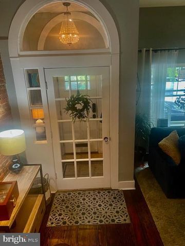 441 N QUEEN ST, Lancaster, PA 17603