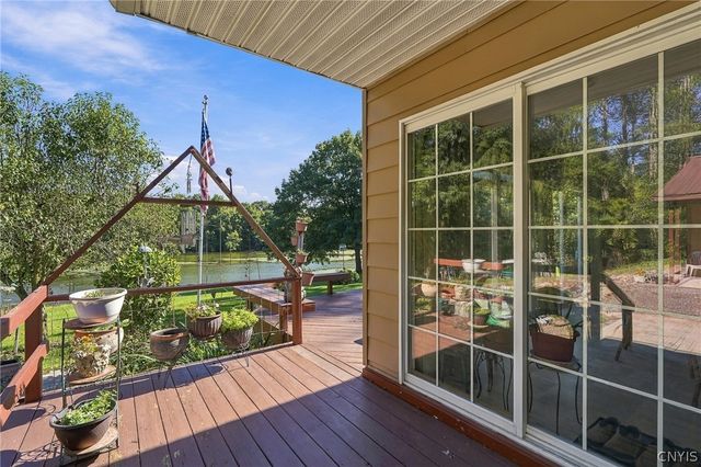 7070 Plainville Road, Lysander, NY 13112