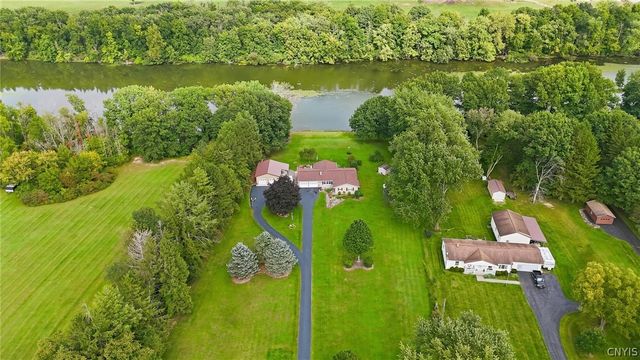 7070 Plainville Road, Lysander, NY 13112