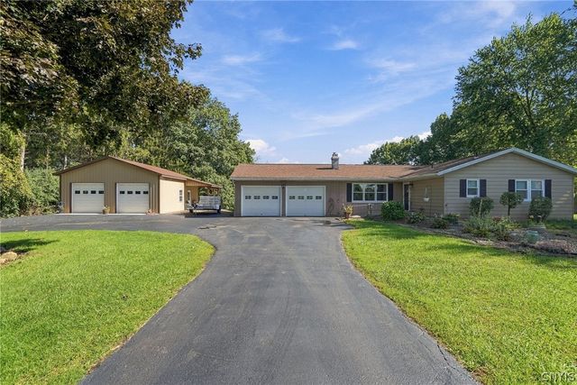 7070 Plainville Road, Lysander, NY 13112