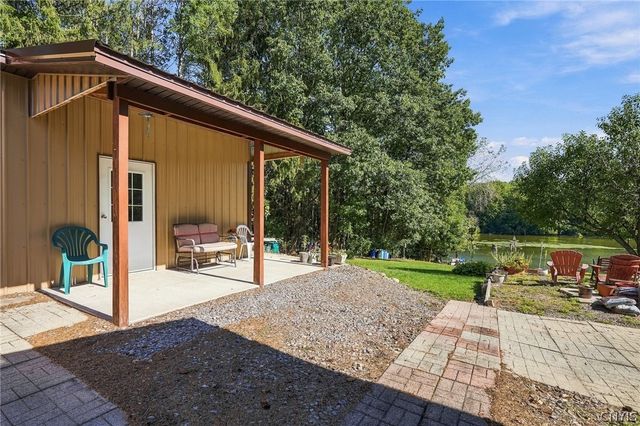 7070 Plainville Road, Lysander, NY 13112