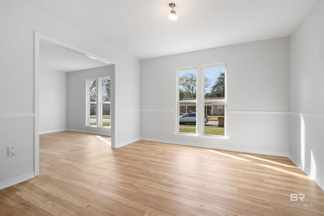 2333 W Huffman Drive, Mobile, AL 36693