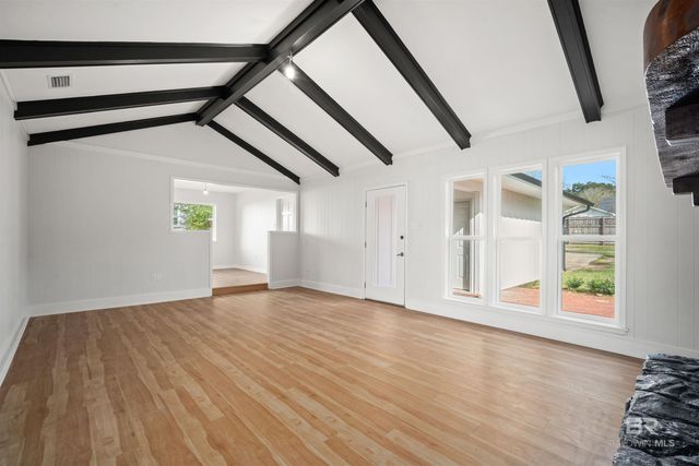 2333 W Huffman Drive, Mobile, AL 36693