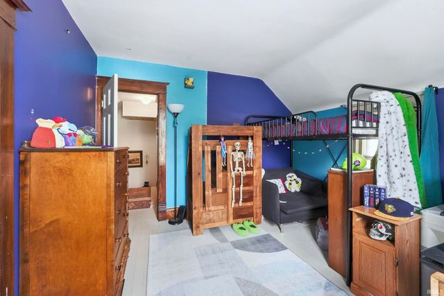 227 N Oak Street, Columbia City, IN 46725