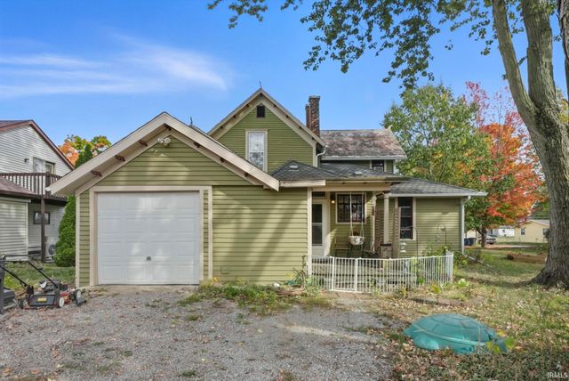 227 N Oak Street, Columbia City, IN 46725