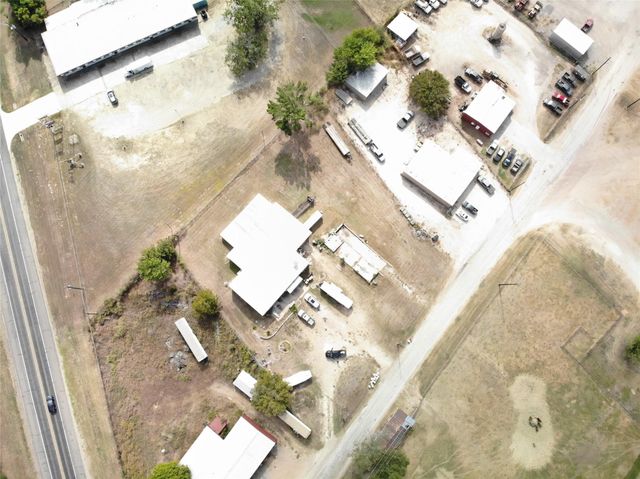 185 County Road 107, Caldwell, TX 77836