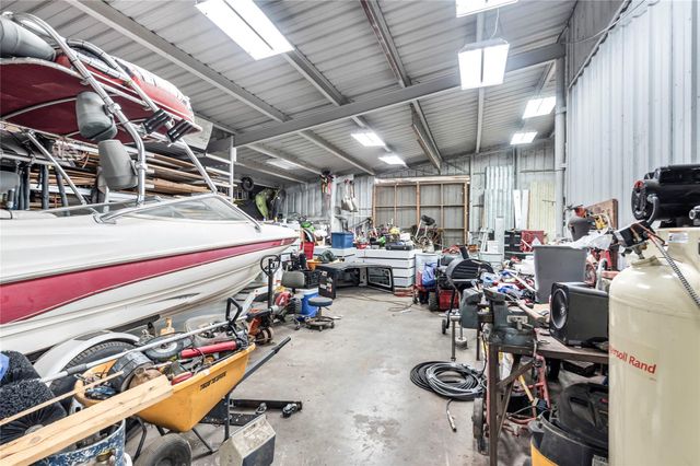 185 County Road 107, Caldwell, TX 77836