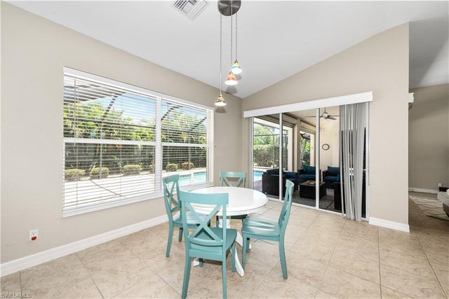 3725 SW 4th LN, Cape Coral, FL 33991